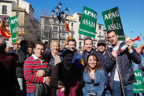 Muchos Miembros de la sectorial joven de APAG asistieron a la manifestación.